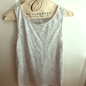 Lululemon twist drape back tank